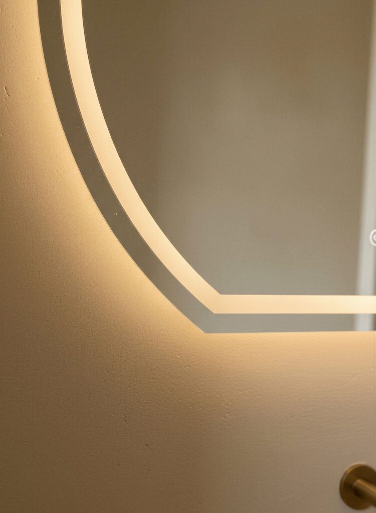VIDI MAREN – LED Badkamerspiegel 80×80 – Vierkante Spiegel met Anti-Condens & 3 Lichtkleuren